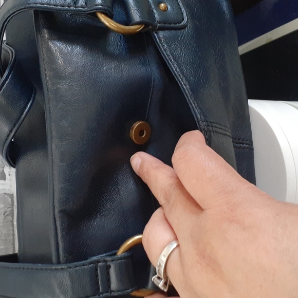 Vtg. Unbranded Shoulder Purse Blue Genuine leather with man made trim. - Picture 14 of 16